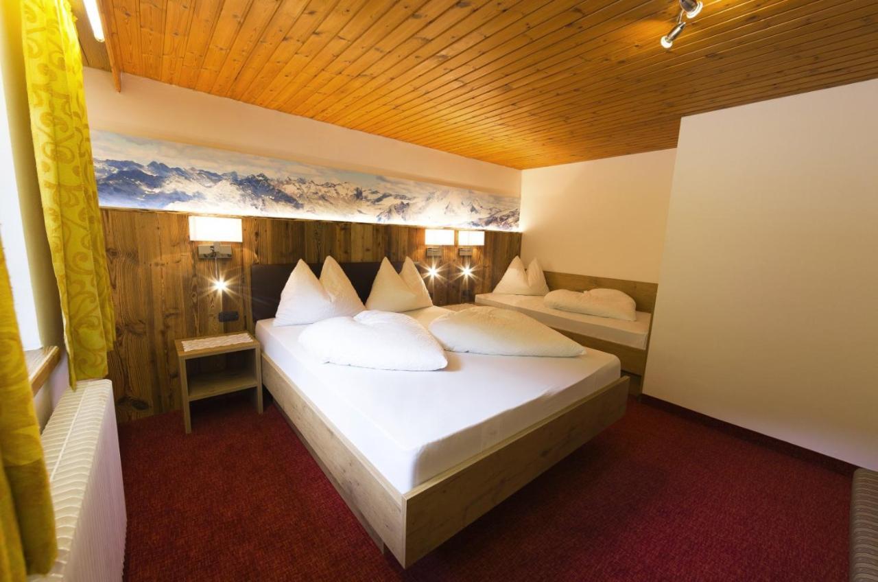 Pichlerhof Hotel Riva di Tures Eksteriør billede